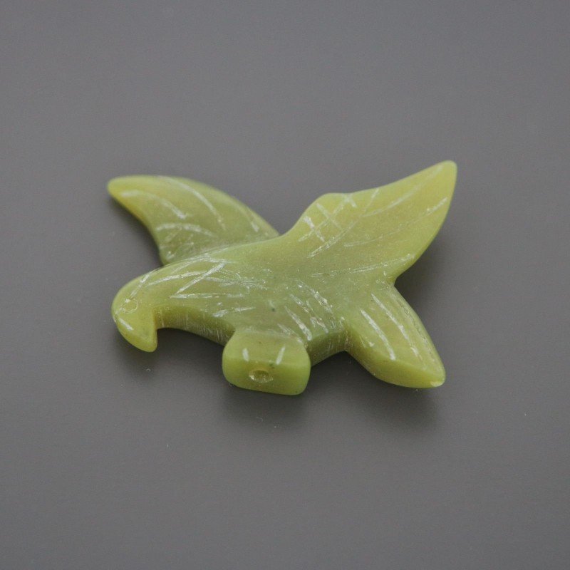 Pendente giada oliva forma uccello 38x20 mm 1pz