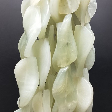 Giada Naturale in Perline Forma Foglia Twist Liscio Foro Passante 20X40mm