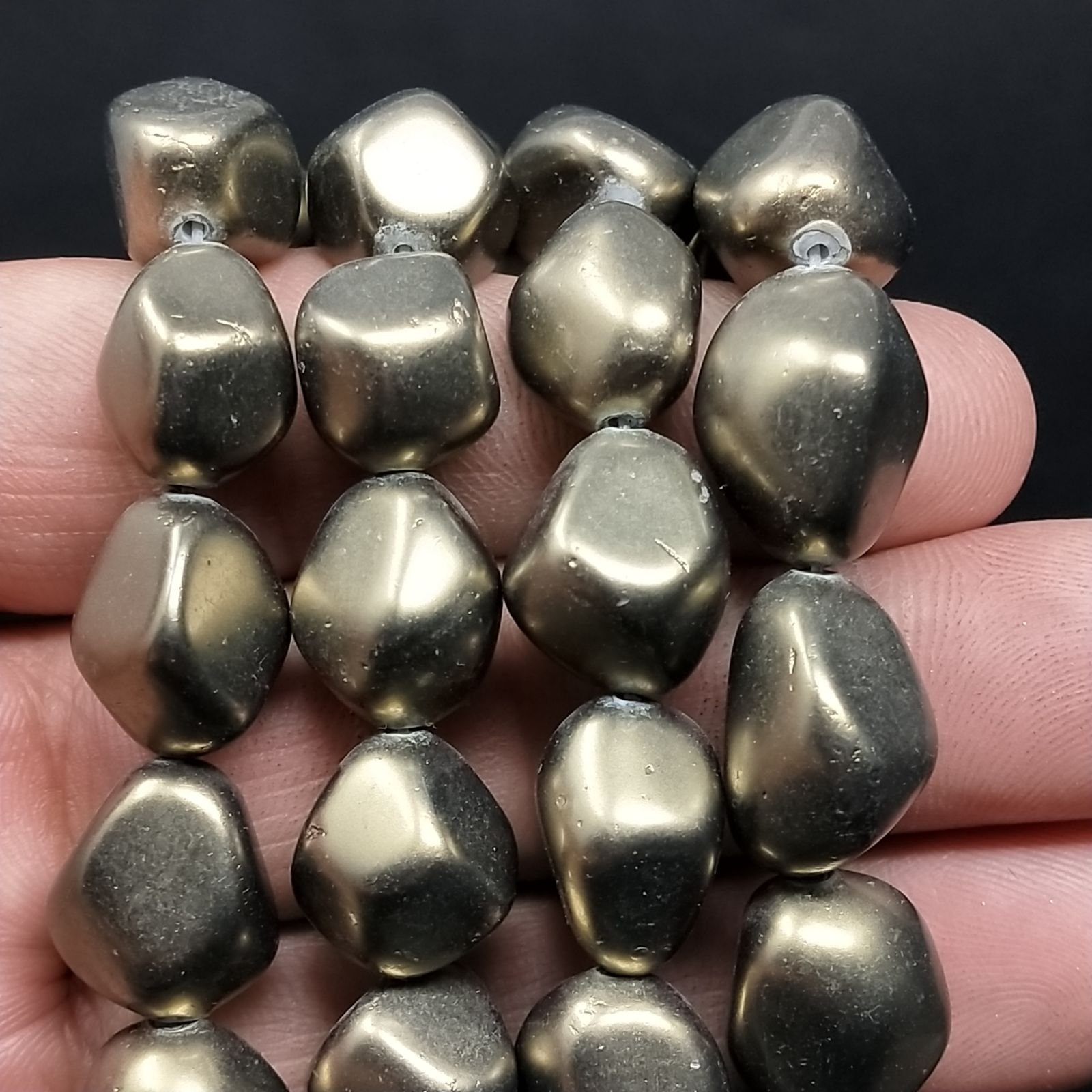 Perle di maiorca bronzo metallizzato sassi lisci