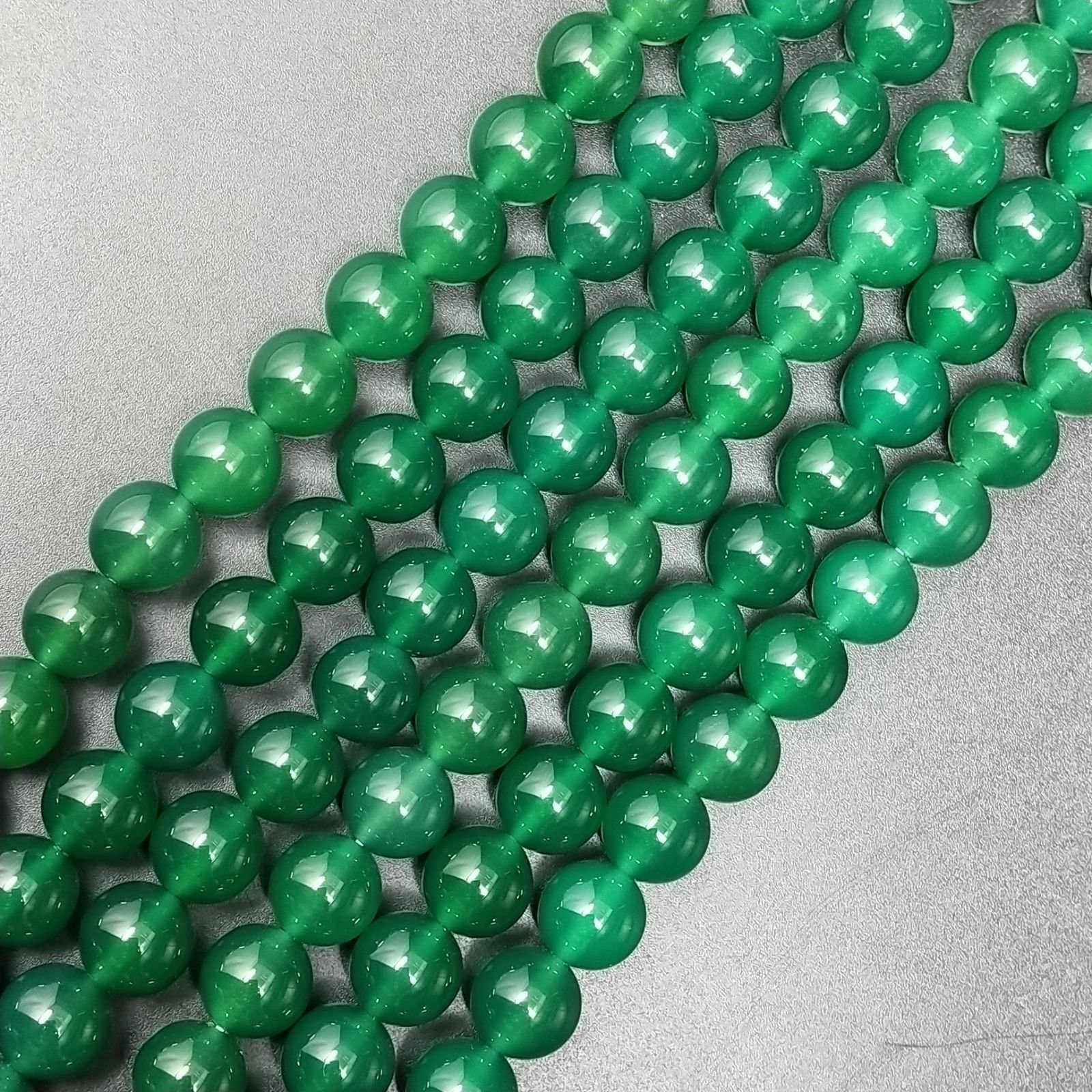 Agata Verde Perline Forma Tondo Liscio 10mm