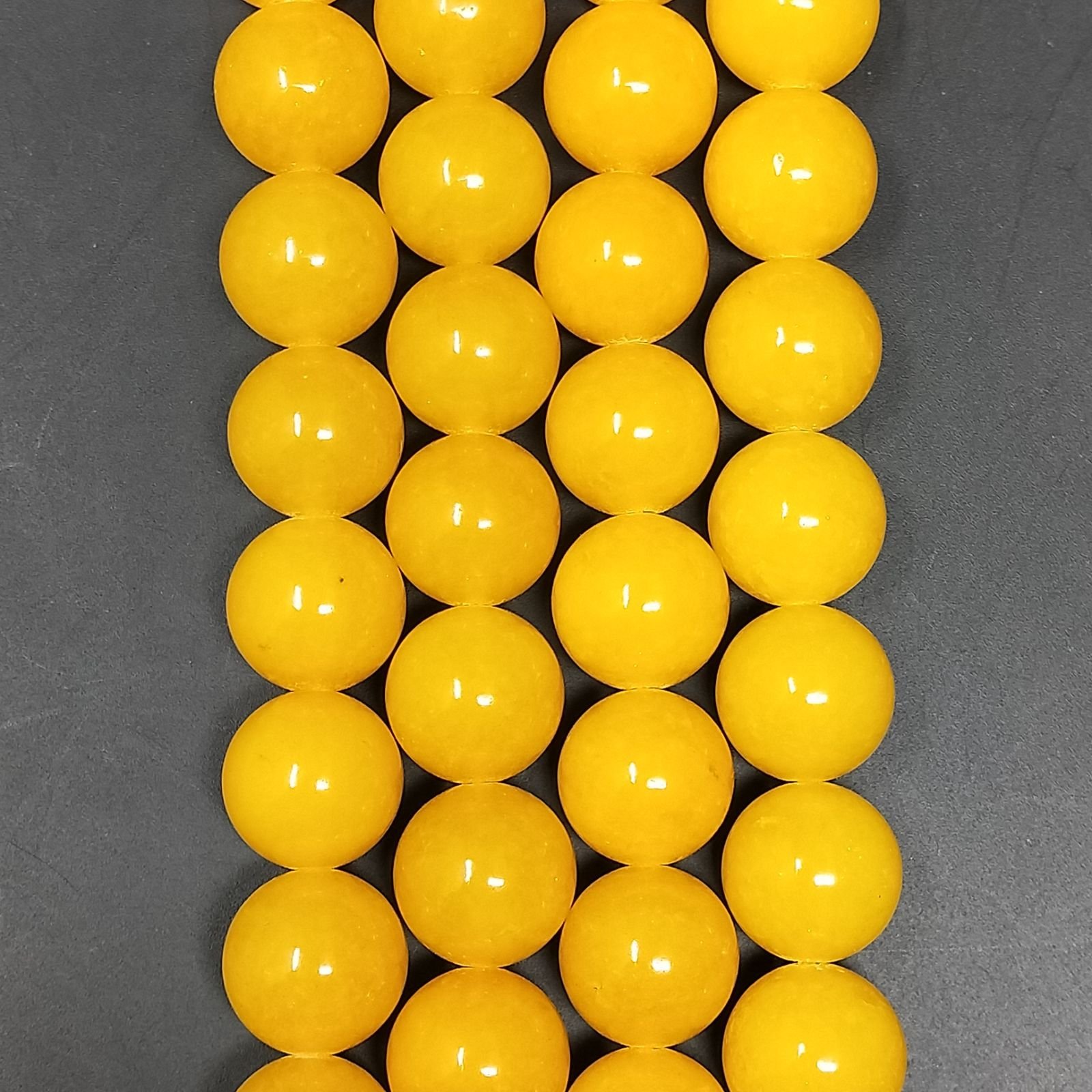 Giada Gialla Perline Forma Tondo Liscio 14mm