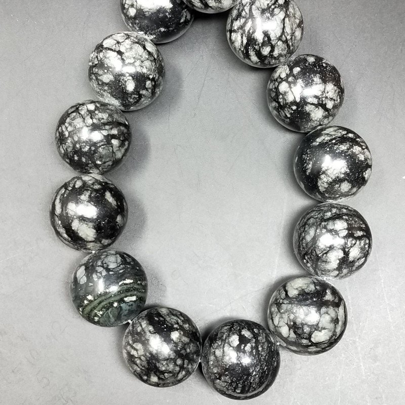 Diaspro Picasso Grigio Venato Perline Forma Tondo Liscio 20mm Diaspro Picasso Grigio Venato Perline Forma Tondo Liscio 20mm