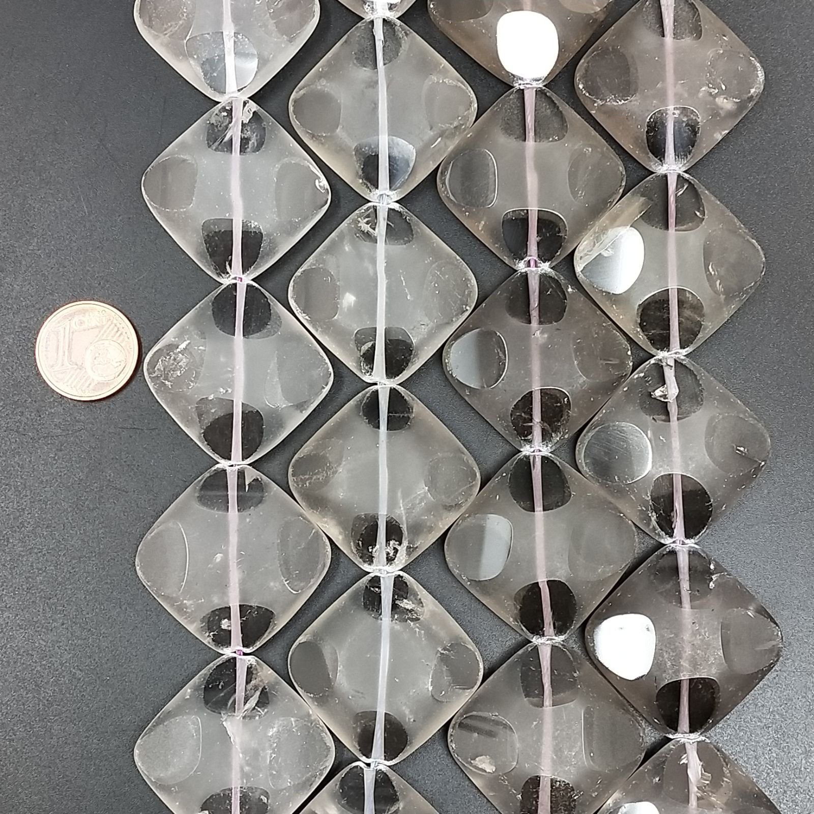 Quarzo Bicolore Naturale in Perline Forma Rombo Piatto Liscio Satinato Foro Diagonale 30mm