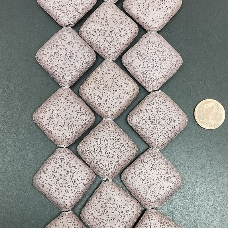 Pietra Lavica Viola in Perline Forma Rombo Piatto Liscio Foro Diagonale 32mm