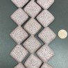 Pietra Lavica Viola in Perline Forma Rombo Piatto Liscio Foro Diagonale 32mm