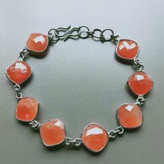 Bracciale Di Argento 925 con Corniola Briolette Quadrato Sfaccettato Brunito