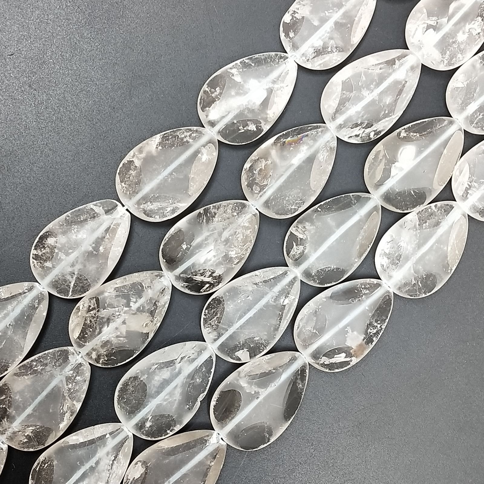 Quarzo Bicolore Naturale in Perline Forma Goccia Piatto Liscio Satinato-Matte Foro Passante 20X30mm