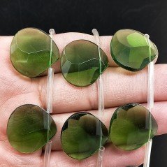 Cristallo Verde Smeraldo Perline Forma Cuore Piatto Sfaccettato Foro Laterale23mm