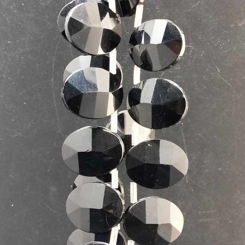 Cristallo Nero in Perline Forma Ovale Piatto Sfaccettato Foro Laterale 22X28mm Cristallo Nero in Perline Forma Ovale Piatto Sfaccettato Foro Laterale 22X28mm