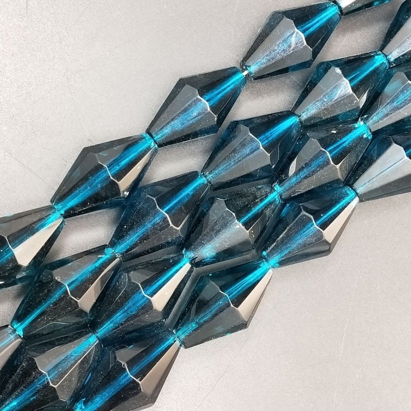 Cristallo Blu in Perline Forma Rombo Sfaccettato Foro Passante 17X29mm