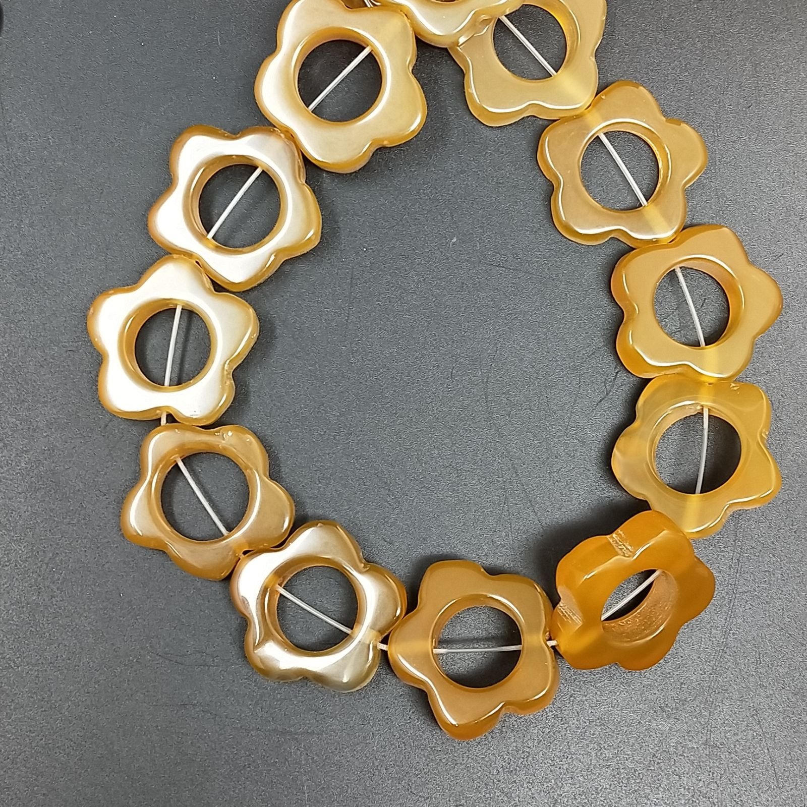 Agata Gialla Sfumato Perline Forma Cerchietti Liscio a Fiore Piatto 24mm