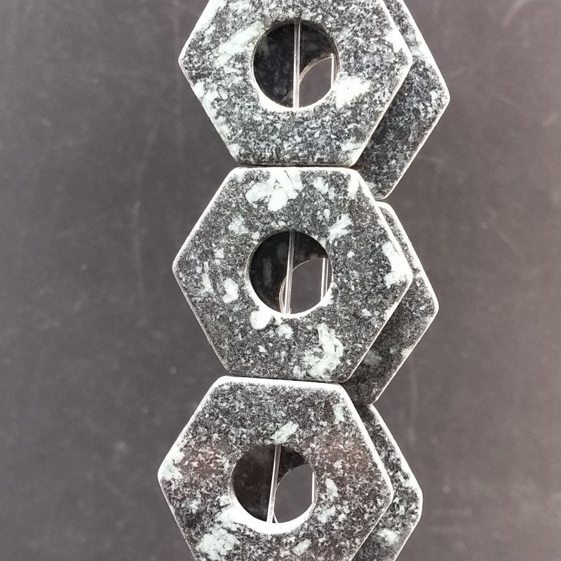 Ossidiana Verde Fioco di Neve Perline Forma Cerchio Esagonale Piatto Liscio 33X30mm