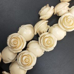 Resina Perline Beige Forma Rosa Inciso Liscio Foro Passante 28mm