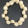 Resina Perline Beige Forma Rosa Inciso Liscio Foro Passante 28mm
