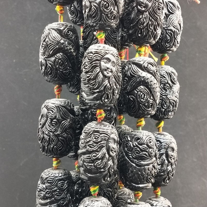 Resina Nera Perline Forma Barilotto Liscio Inciso Sole 20X32mm Resina Nera Perline Forma Barilotto Liscio Inciso Sole 20X32mm