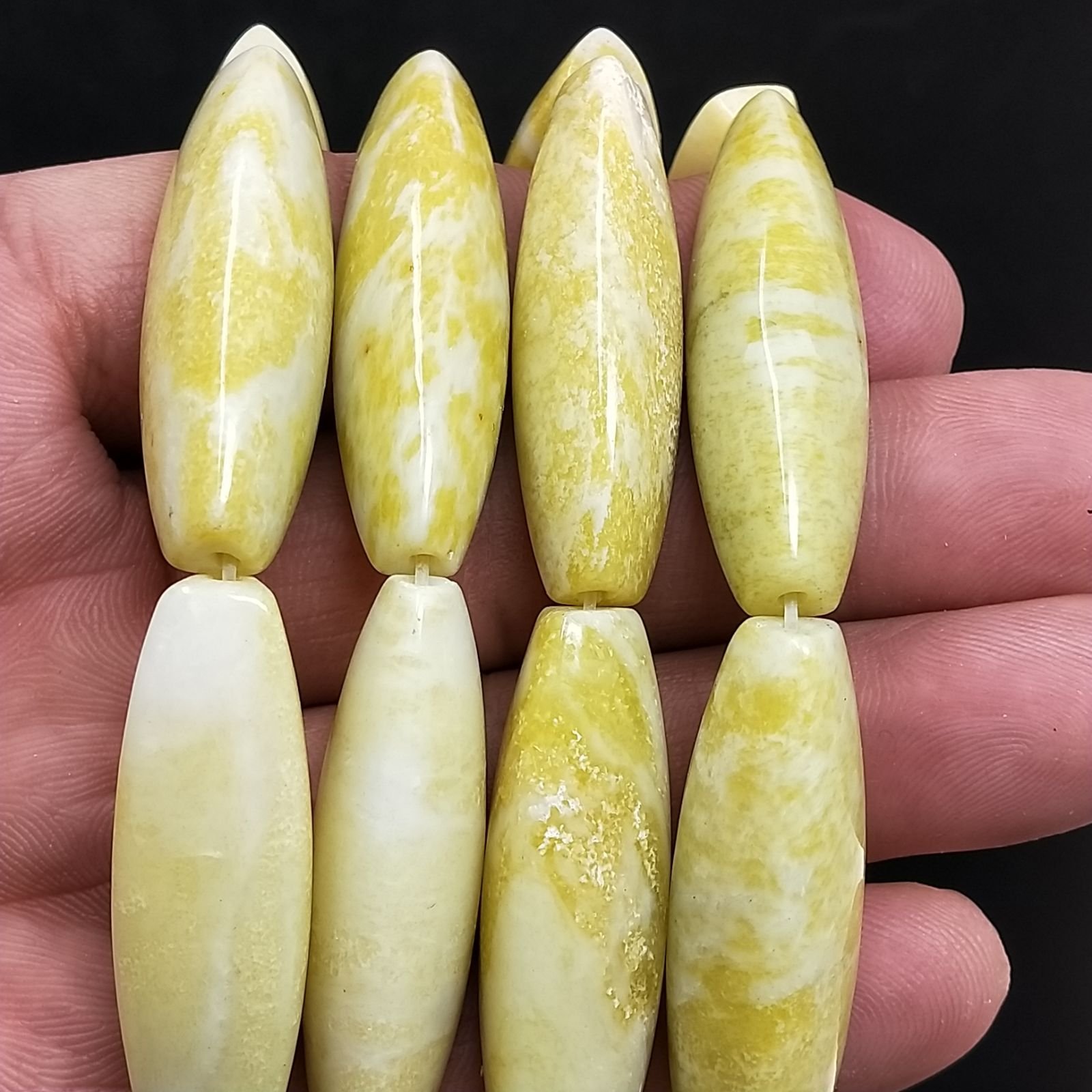Giada Limone Perline Forma Barilotto Liscio 3 facce 12x40mm
