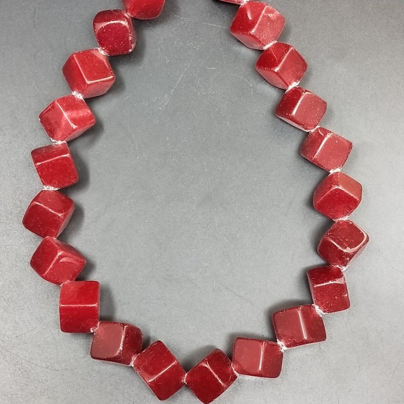 Giada Rubino Perline Forma Cubetti Liscio Foro Diagonale 16mm