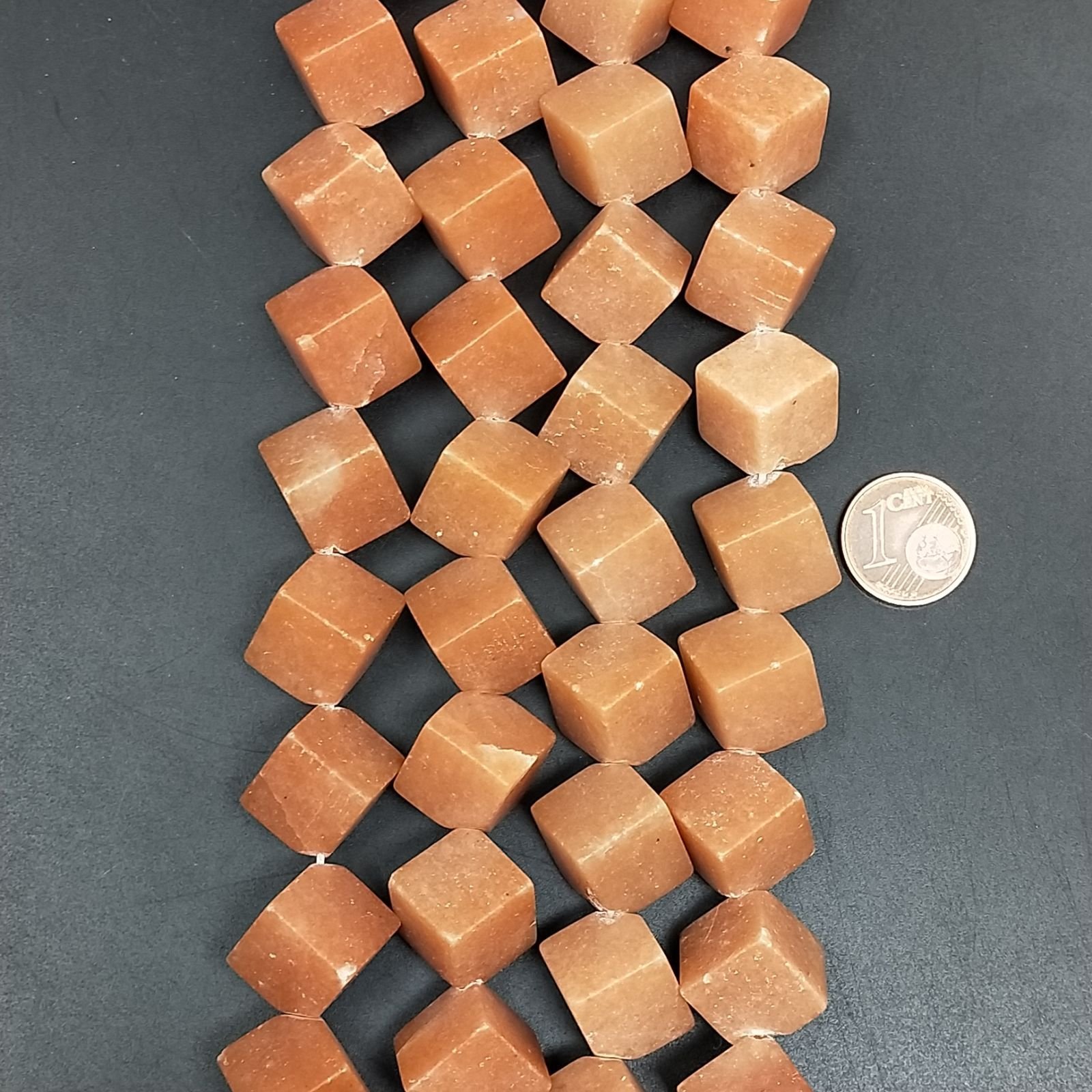 Avventurina Arancio Perline Forma Cubetti Liscio Foro Diagonale 16mm