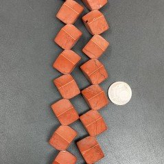 Diaspro Rosso Perline Forma Cubetti Liscio Foro Diagonale 16mm