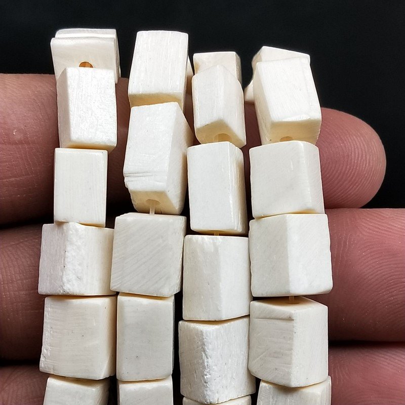 Resina Beige in Perline Forma Rettangolare Piatto Liscio Foro Passante 09X11mm