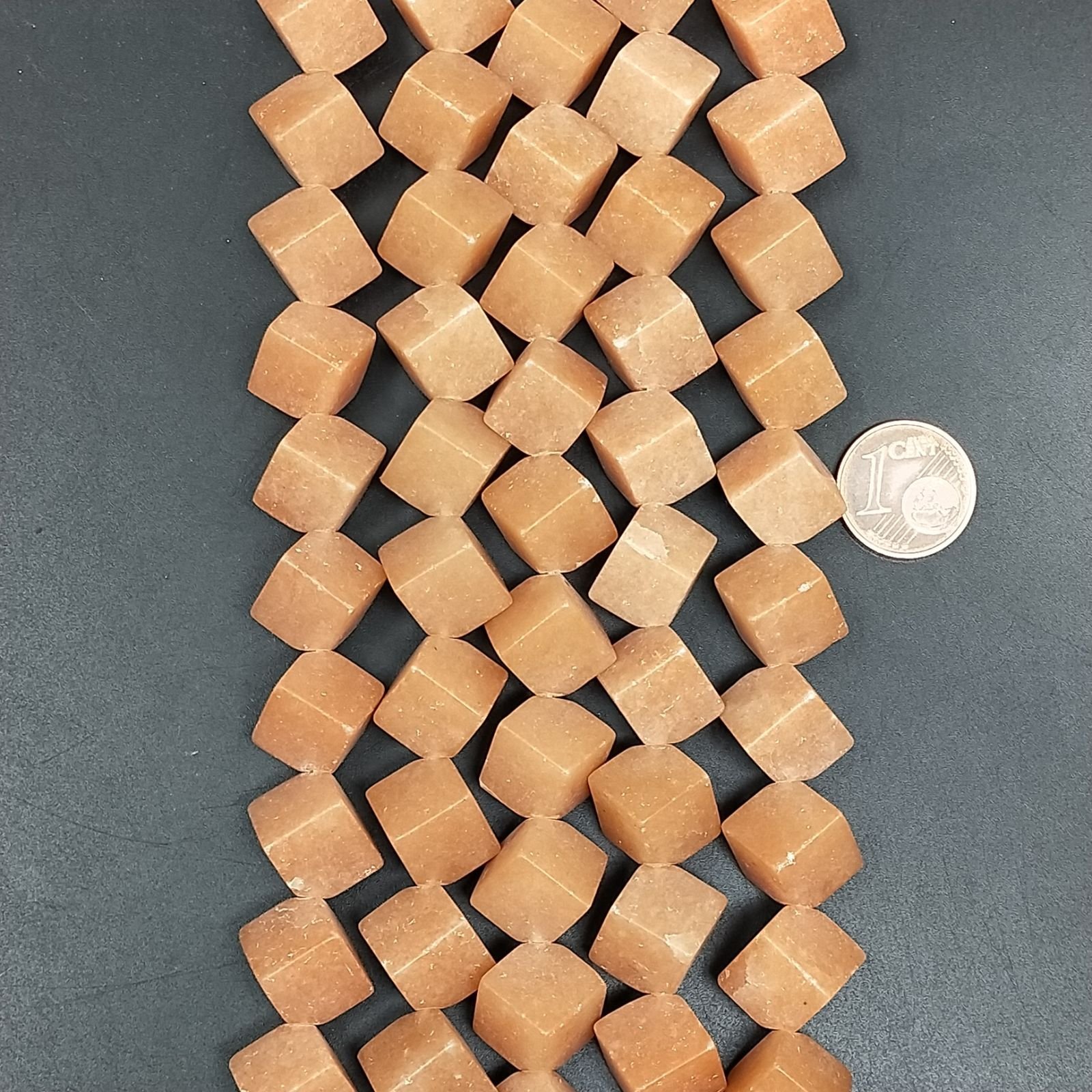 Avventurina Arancia Naturale Perline Forma Cubetti Liscio-Satinato Foro Diagonale 15mm