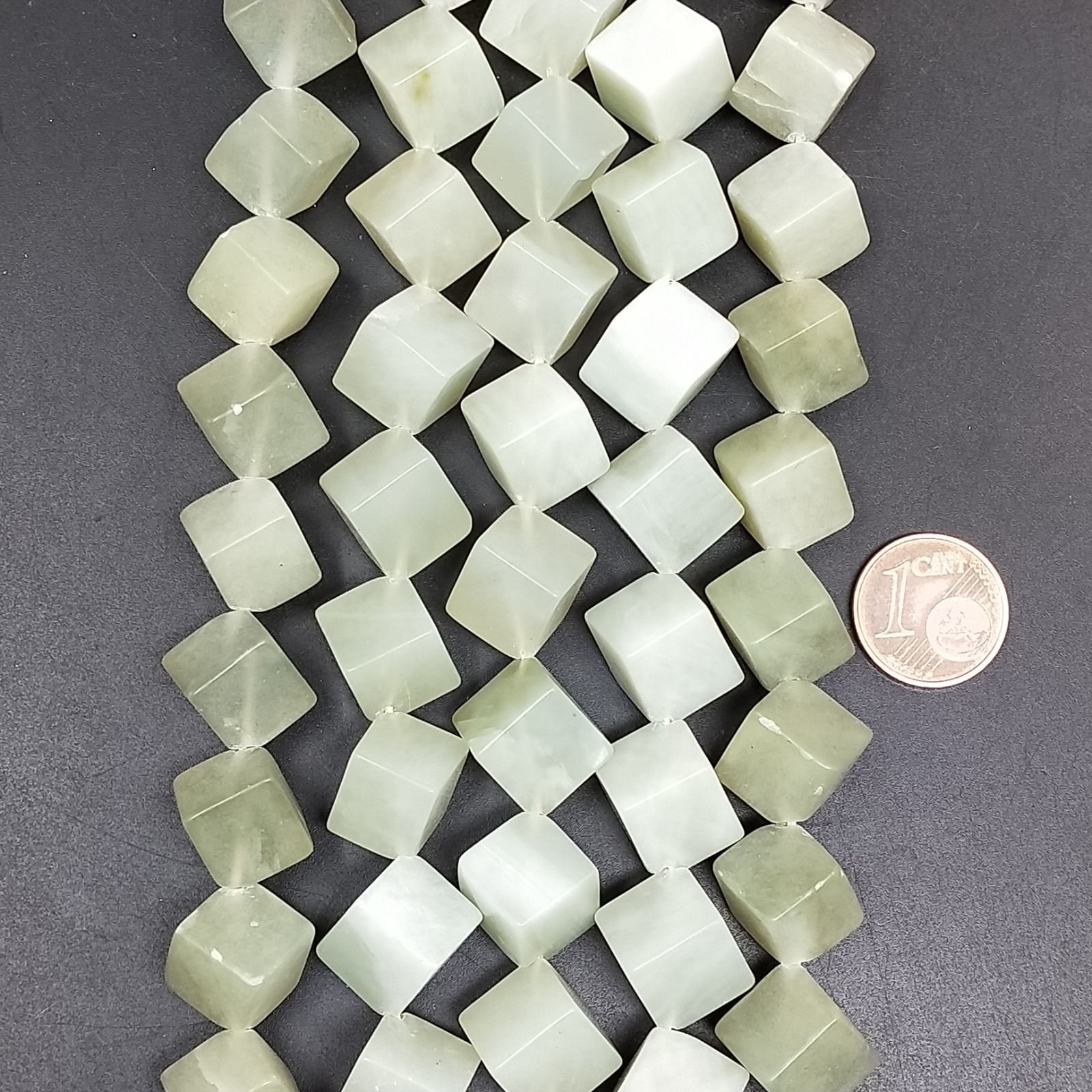 Avventurina Perline Forma Cubetti Liscio Foro Diagonale 15mm