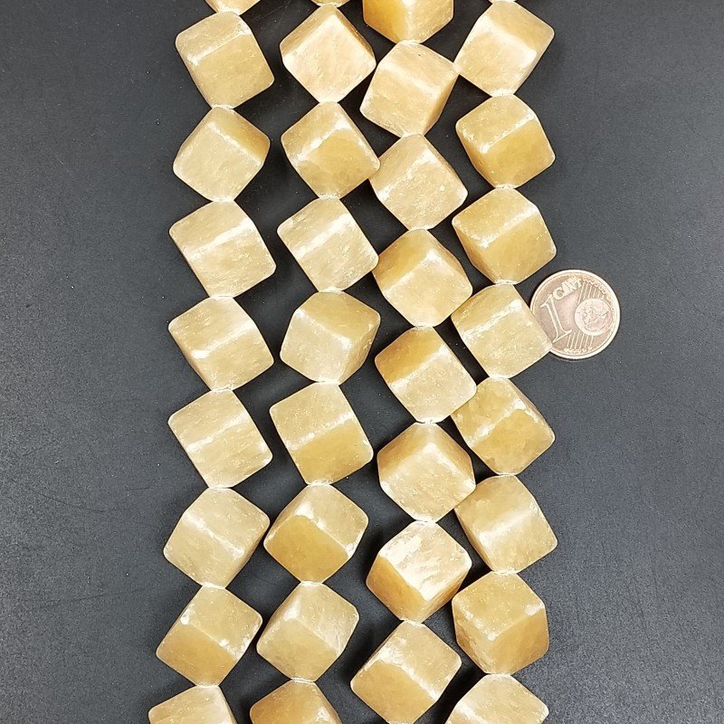 Calcite Perline Forma Cubetti Liscio-Satinato Foro Diagonale 16mm