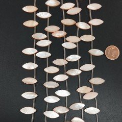 Madreperla Tonalità Pesca Perline Forma Foglia Piatto Liscio Foro Laterale 07x17mm