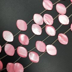 Madreperla Tonalità Rosa Perline Forma Foglia Piatto Liscio Foro Laterale 18x25 mm