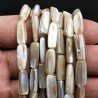 Madreperla Tonalità Beige Perline Forma Rettangolo Irregolare Piatto Liscio Foro Passante