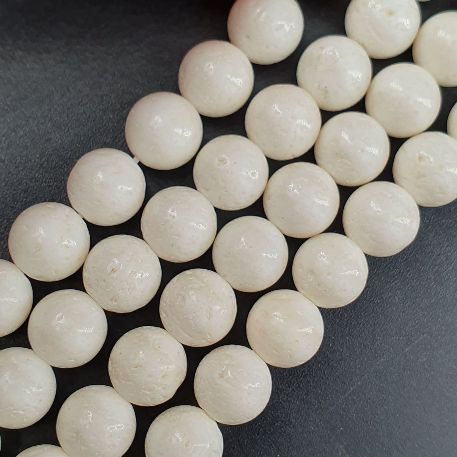 Corallo Bamboo Spugna Bianco Perline Forma Tondo Liscio 08mm