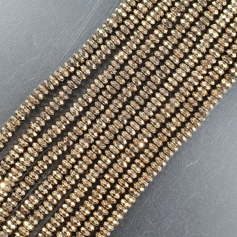 Ematite Naturale in Perline Forma Rondelle Sfaccettato Foro Passante 04mm