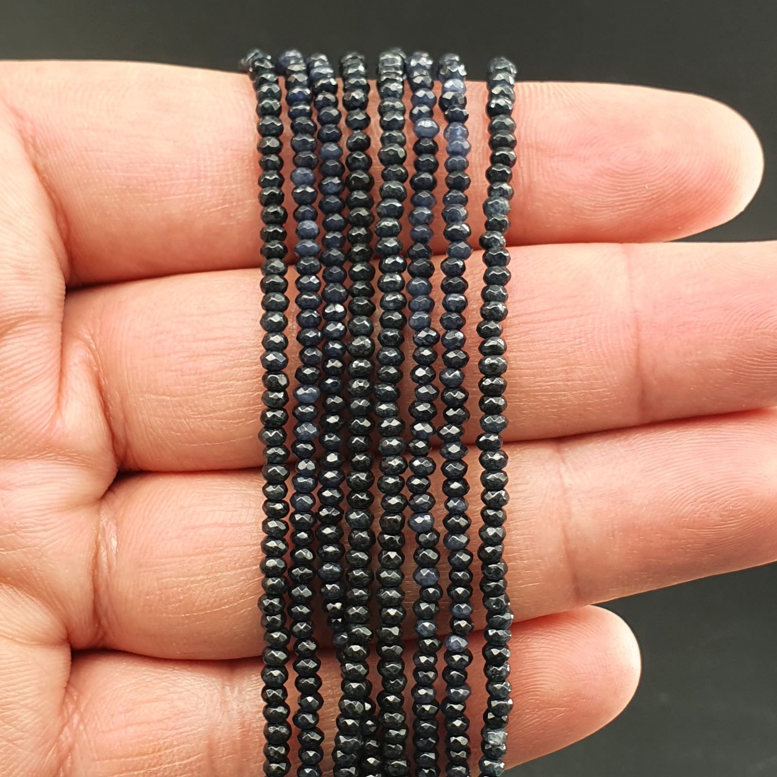 Giada Zaffiro in Perline Forma Rondelle Sfaccettato Foro Passante 02mm