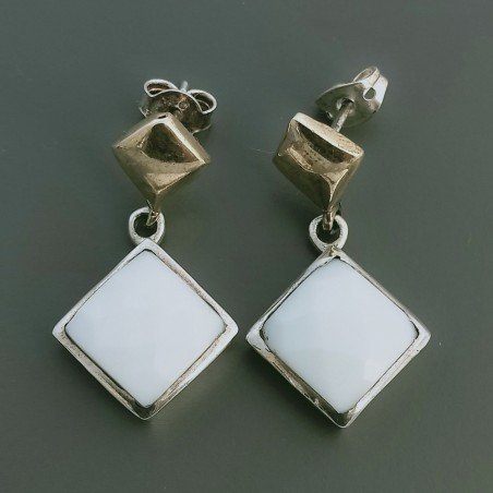 Orecchini Di Argento 925 con Agata Bianca Quadrata Sfaccettato e Perno a Farfalla