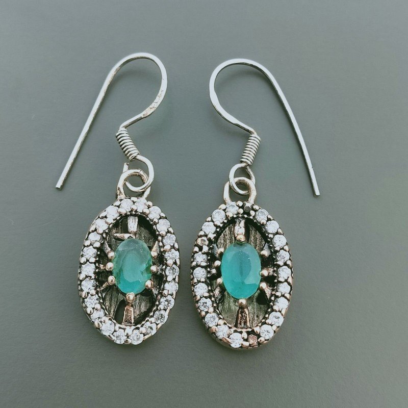 Orecchini Di Argento 925 con Radice di Smeraldo Sfaccettato con Zircone a Monachella Stile Etnico
