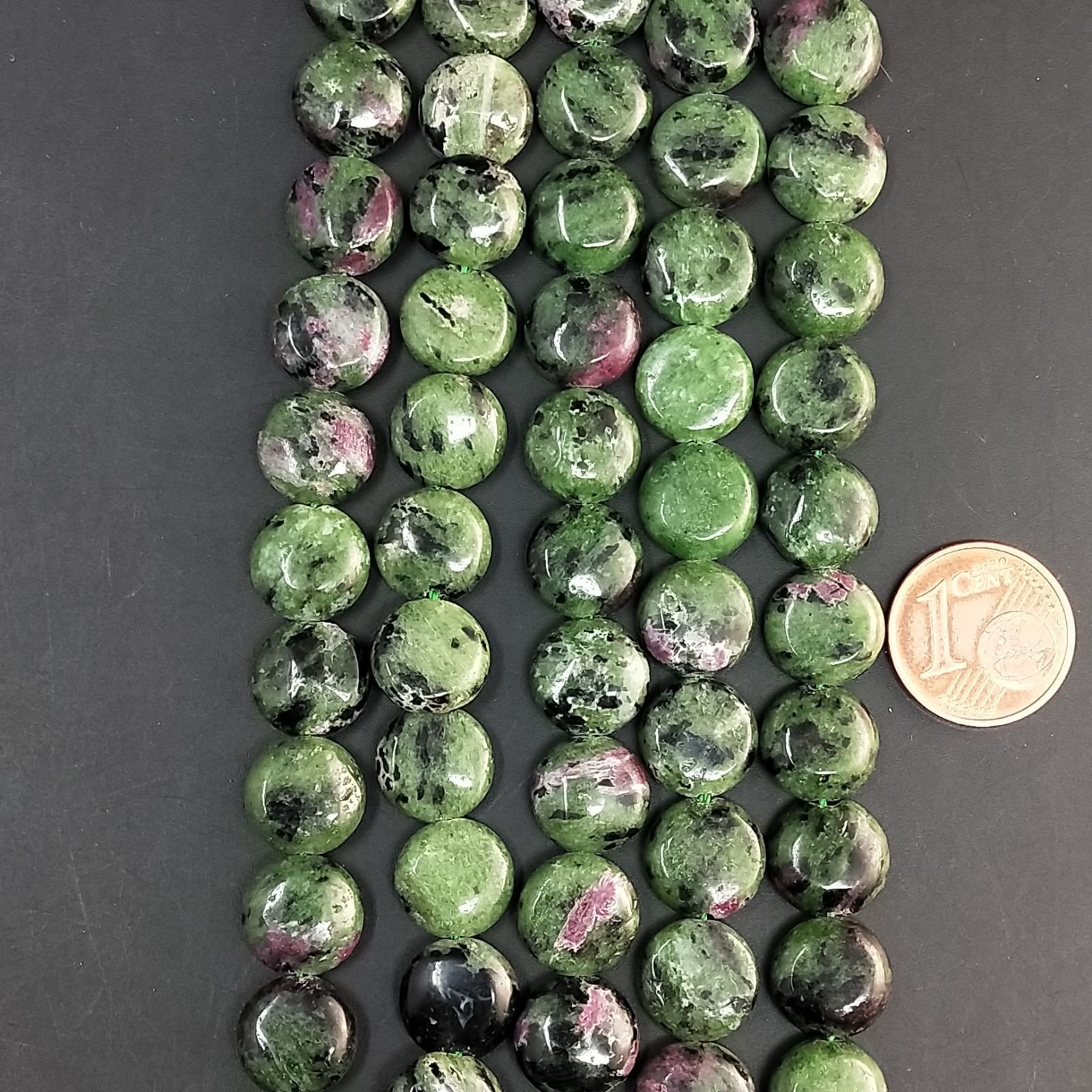Rubizoisite tondo piatto liscio 10mm