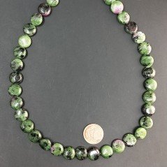 Rubino Zoisite tondo piatto liscio 10mm Rubino Zoisite tondo piatto liscio 10mm