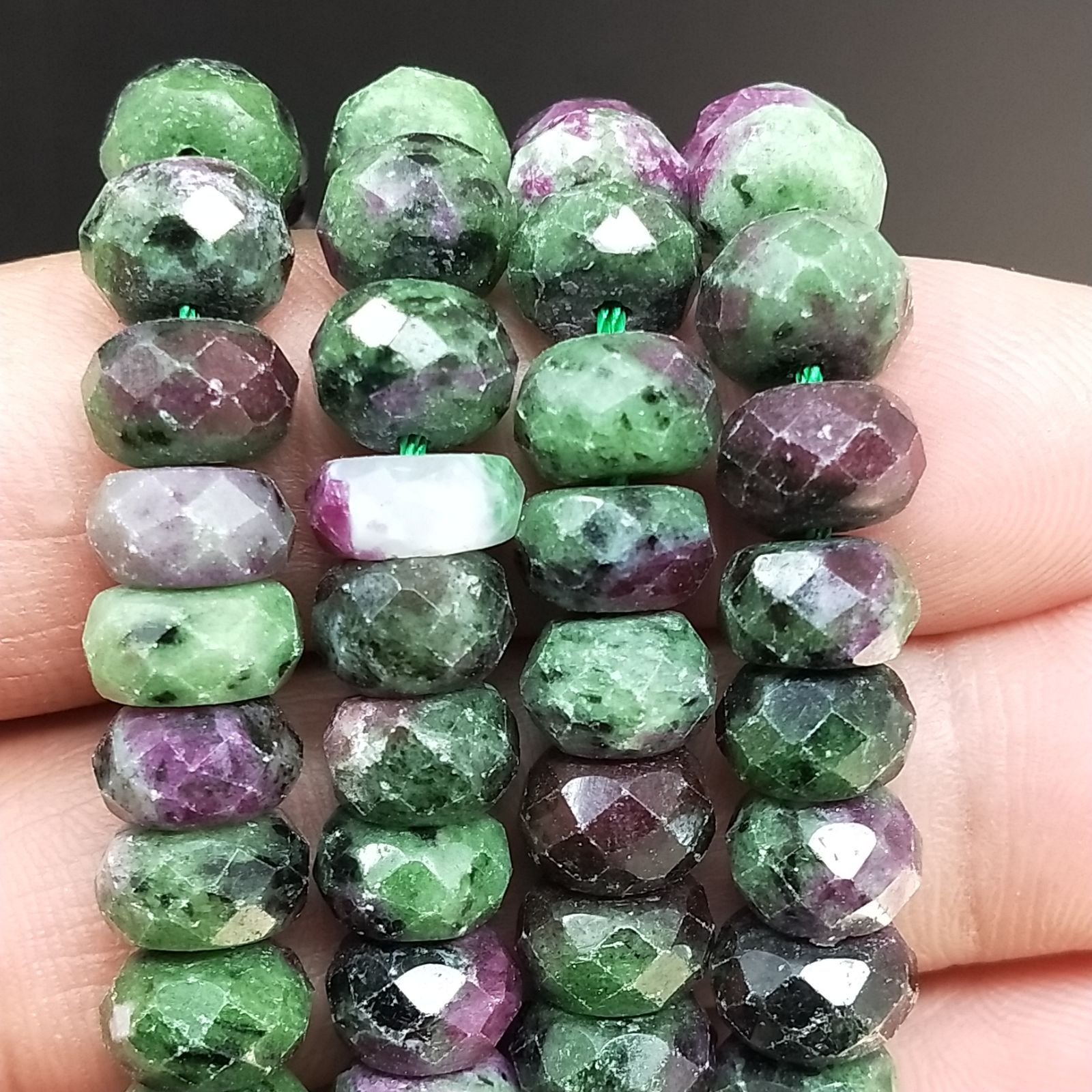Rubizoisite Naturale in Perline Forma Rondelle Sfaccettato Foro Passante 09X6mm