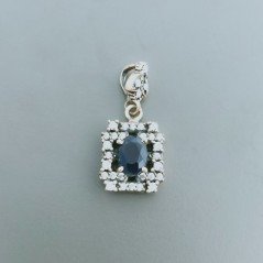 Ciondolo Di Argento 925 con Radice di Zaffiro Ovale e Zirconi Stile Etnico