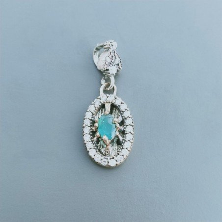 Ciondolo Di Argento 925 con Radice di Smeraldo Ovale e Zirconi Stile Etnico