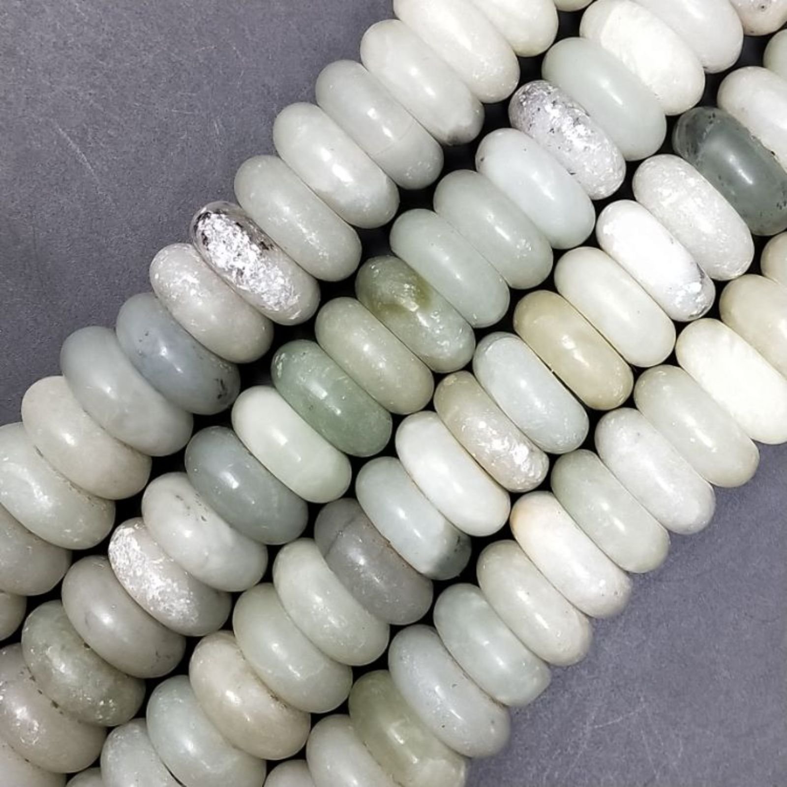 Giada Naturale in Perline Forma Rondelle Dischio Liscio Foro Passante 17mm