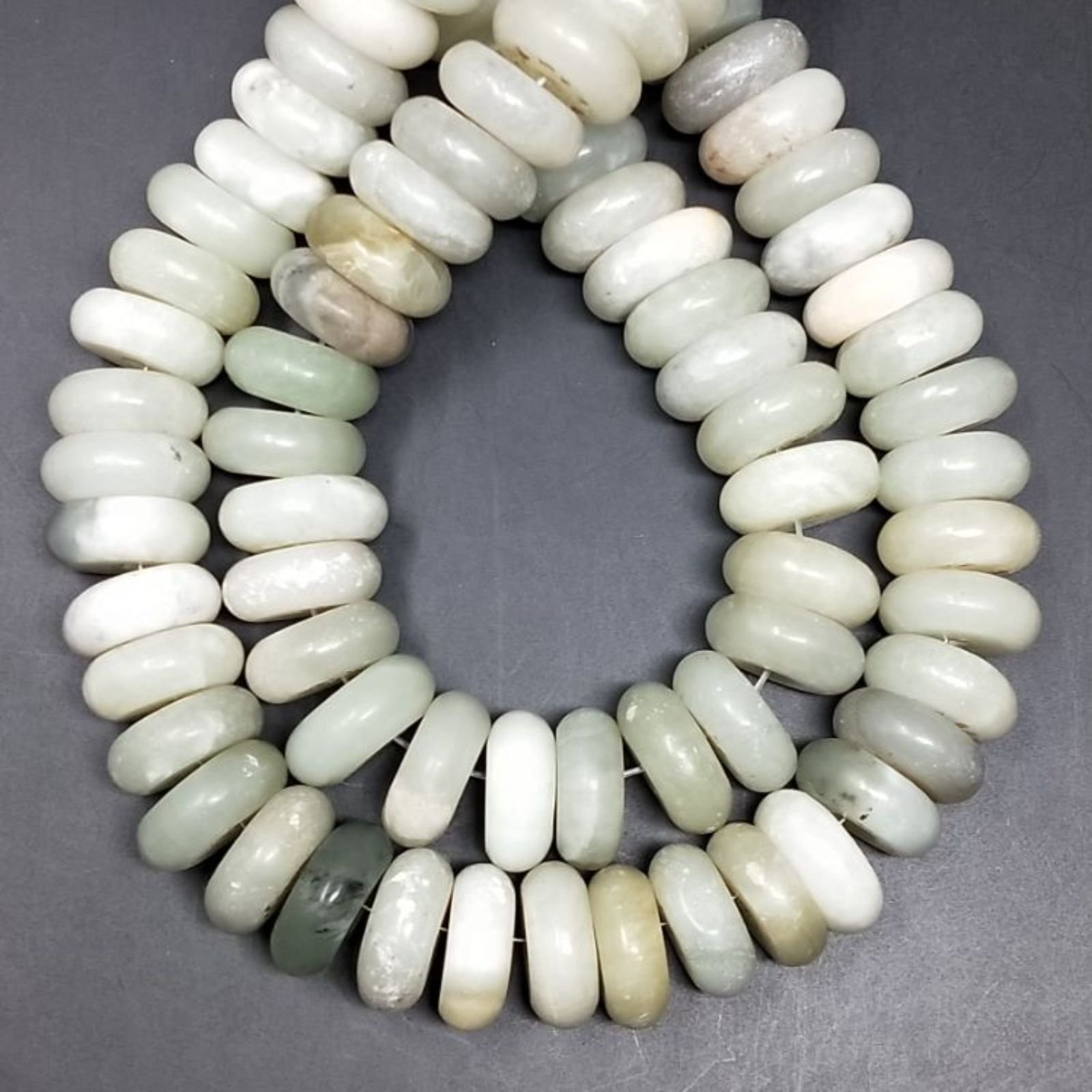 Giada Naturale in Perline Forma Rondelle Dischio Liscio Foro Passante 17mm