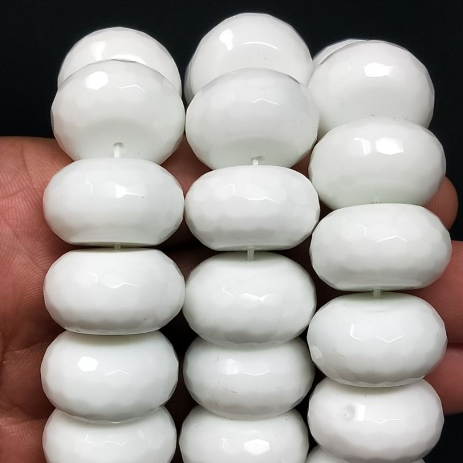 Agata Bianca in Perline Forma Rondelle Sfaccettato Foro Passante 24mm