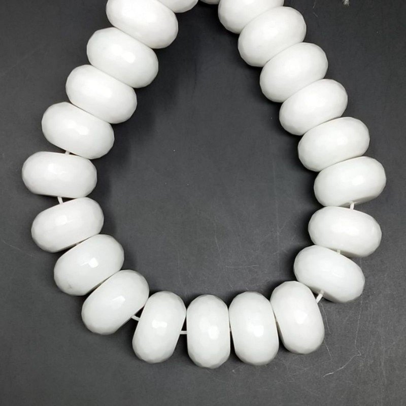 Agata Bianca in Perline Forma Rondelle Sfaccettato Foro Passante 24mm Agata Bianca in Perline Forma Rondelle Sfaccettato Foro Passante 24mm