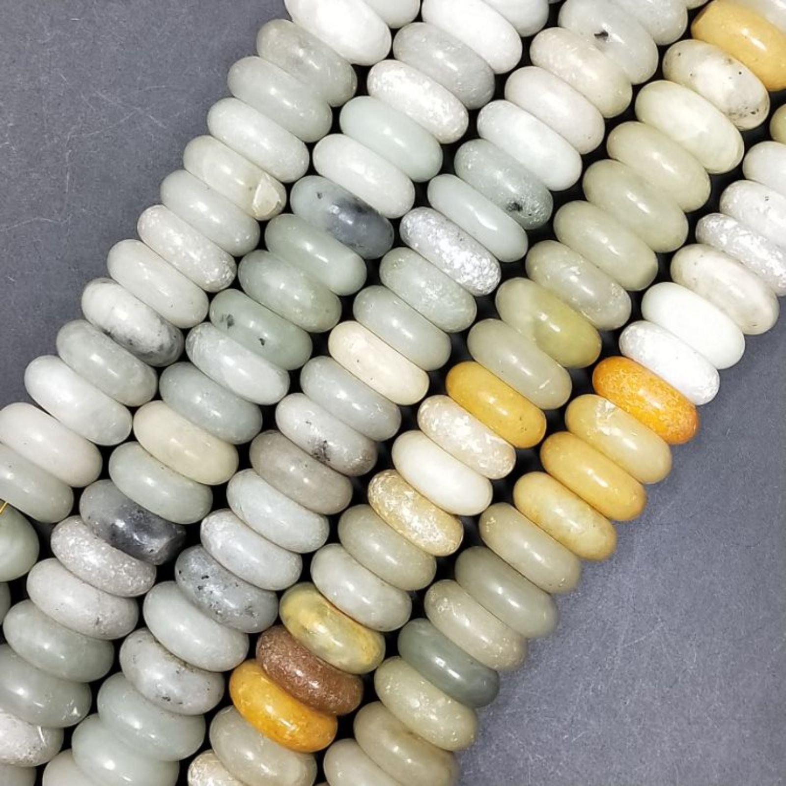 Giada Naturale in Perline Forma Rondelle Dischio Liscio Foro Passante 18mm