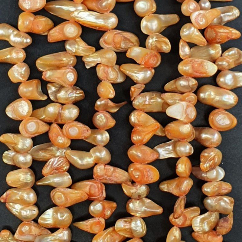 Perle di fiume arancio chiaro irregolare