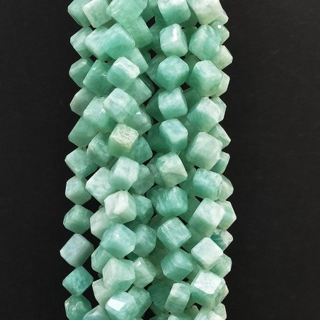 Amazzonite Russo Naturale Perline Forma Cubetti con Foro Diagonale Sfaccettato a Mano