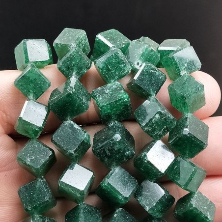 Avventurina Verde Naturale Perline Forma Cubetti con Foro Diagonale Sfaccettato a Mano