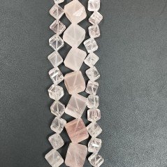 Quarzo Rosa Naturale Perline Forma Cubetti con Foro Diagonale Sfaccettato a Mano