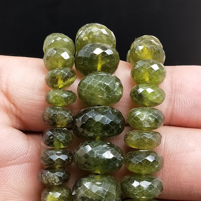 Peridoto Naturale in Perline Forma Rondelle Sfaccettato a Mano Foro Passante 06-10mm